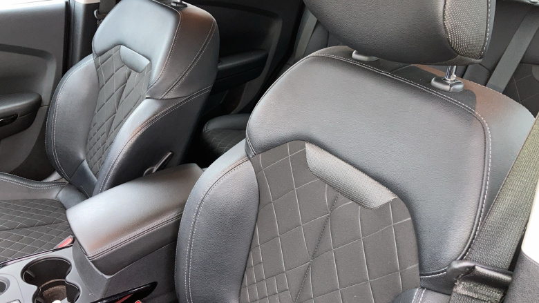 Renault Kadjar 1.5 Blue dCi Iconic 5dr Diesel Hatchback